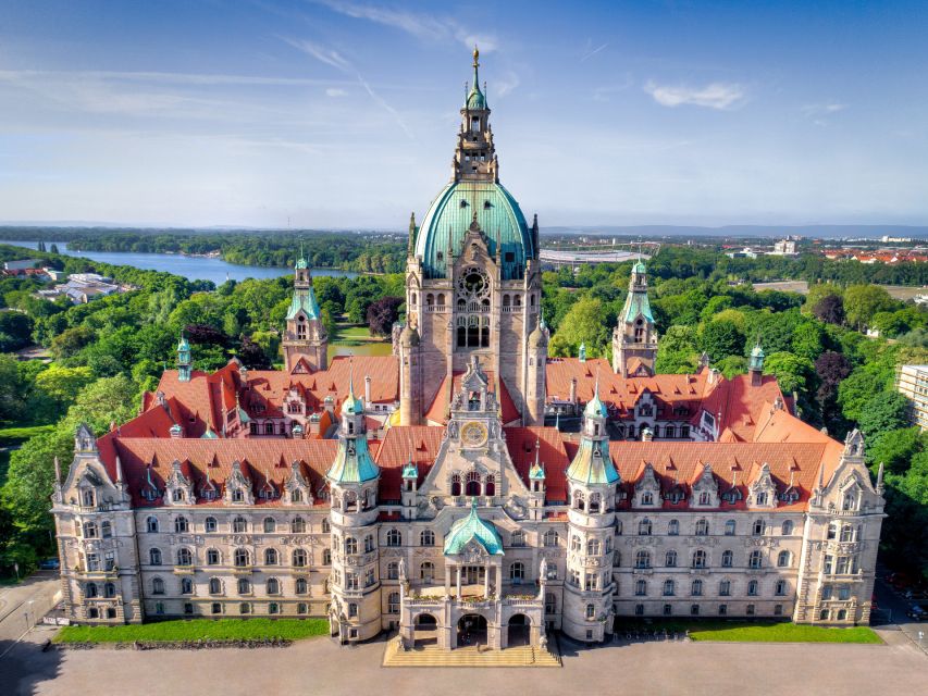Hannover: New Town Hall exclusive Guided Walking Tour - Key points to know before booking