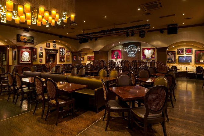 Hard Rock Cafe Munich with Set Lunch or Dinner - Arriving at Hard Rock Cafe Munich on Platzl