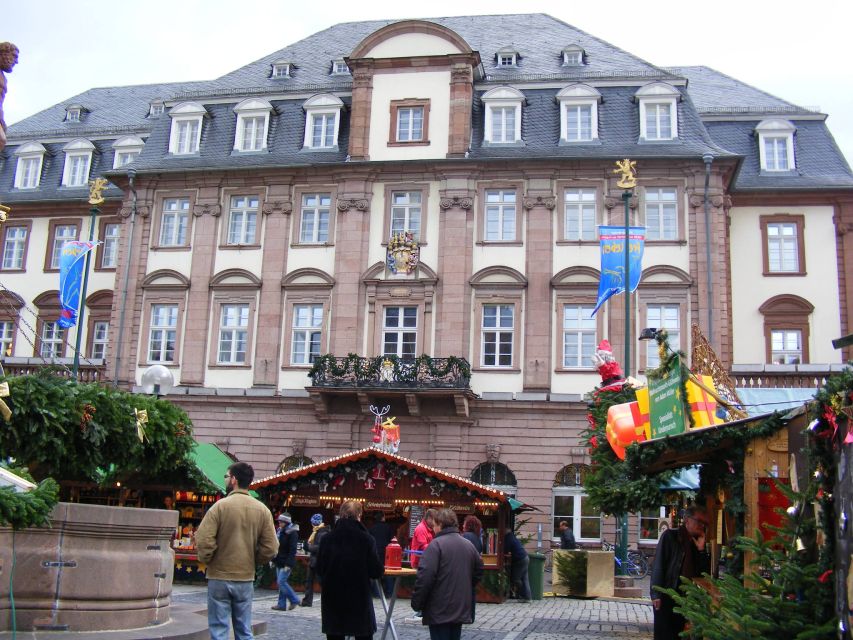 Heidelberg: 2-Hour Crime Tour with Costumed Guide - St. Peter’s Church and the antique sword trick