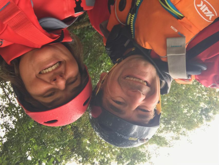 Heidelberg: 2-Hour Kayak Tour - Getting set up in a single or double kayak