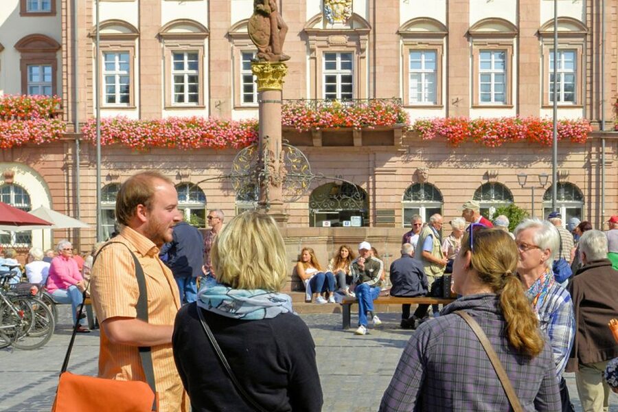 Heidelberg: Entertaining Guided Tour to Old Town Highlights - Stories about Goethe, Mark Twain, and other famous visitors