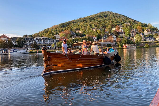 Heidelberg: exclusive private boat trip for up to 12 guests - Love Island, thermal baths, and the modern city