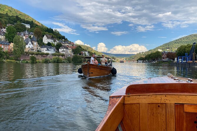 Heidelberg: exclusive private boat trip for up to 12 guests - Who will enjoy this Heidelberg cruise most