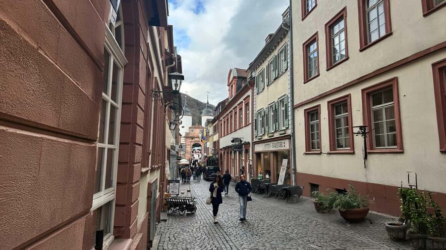 Heidelberg: Experience our history 1.5h walking tour through the old town - Starting at Kornmarkt in Heidelberg’s Old Town