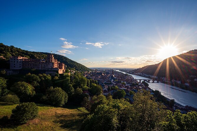 Heidelberg Old Town Private Walking Tour including Castle Visit - Reaching Schloss Heidelberg