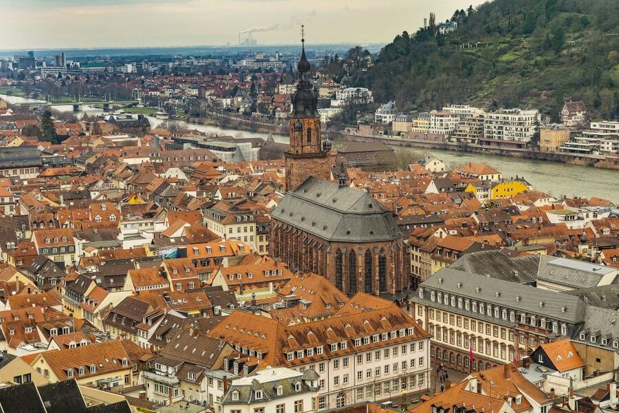 Heidelberg: Old Town Tour Including Castle Visit - Starting at the Lion Fountain and Germany’s oldest university