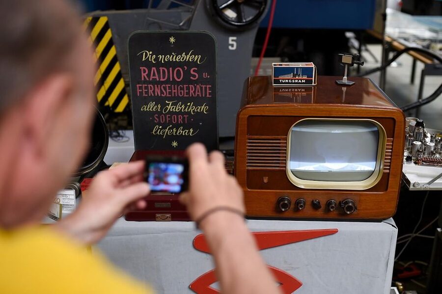 Heusenstamm:tour of the Depot of the museum of communication - What the 1.5-hour schedule really means