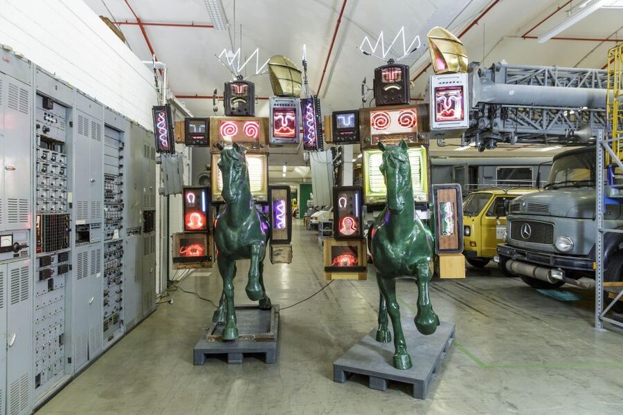 Heusenstamm:tour of the Depot of the museum of communication - Entering the collection of 375,000 objects