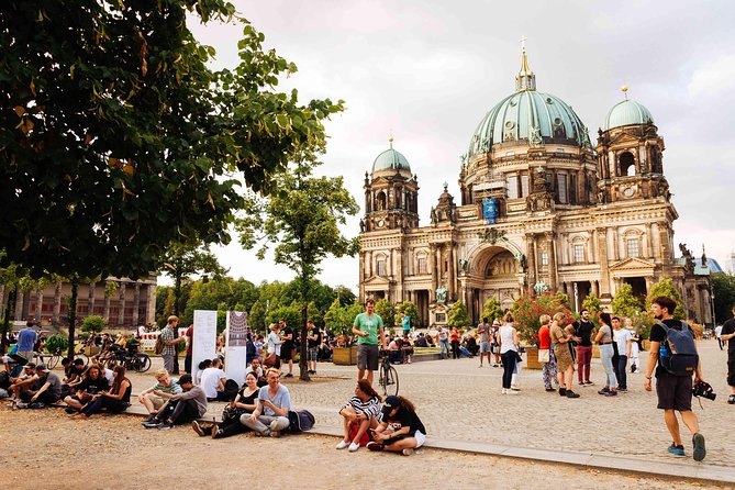 Highlights & Hidden Gems With Locals: Best of Berlin Private Tour - Why this private Berlin tour works best early in your stay