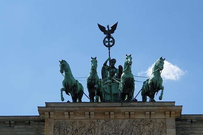 Historic center of Berlin - Tour in Italian - Humboldt University, Neue Wache, and Berlin Cathedral