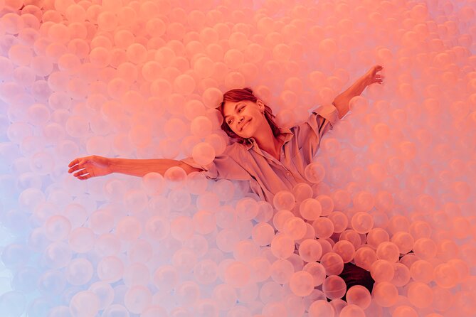 IKONO Berlin Immersive Experience - Room by room, expect variety rather than a single grand show