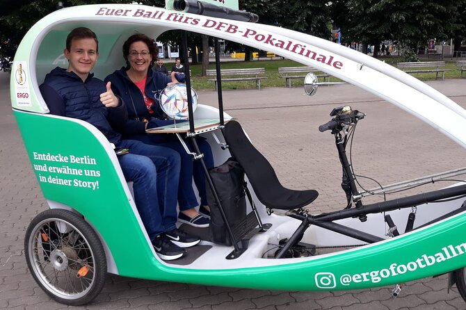 Individual City Tour - Rickshaw Sightseeing in Berlin - Thirty minutes through the Tiergarten