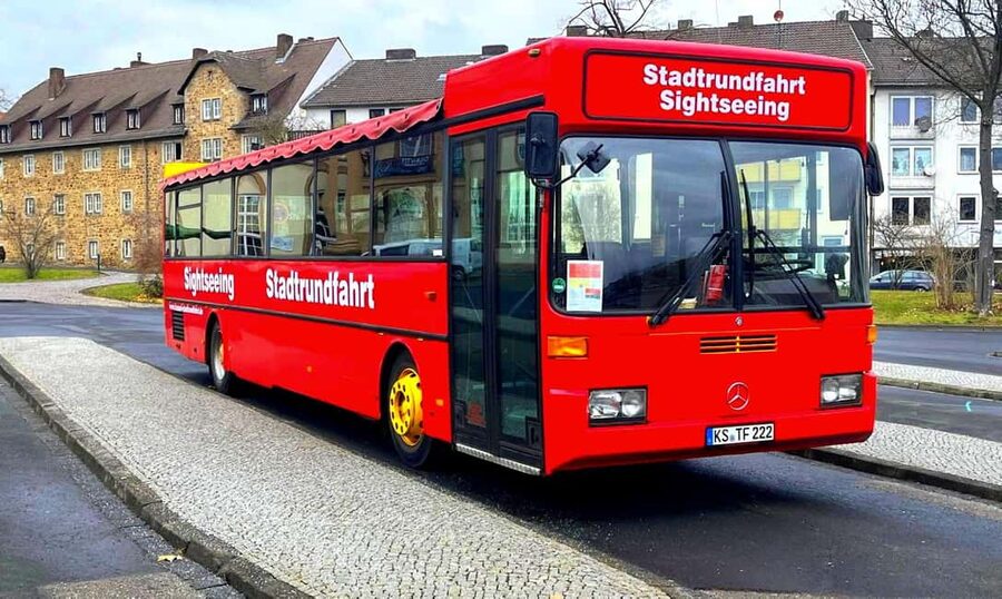 Kassel: City Tour and sightseeing in 8 Languages - Orangerie, Auebad, and the Siebenbergen section