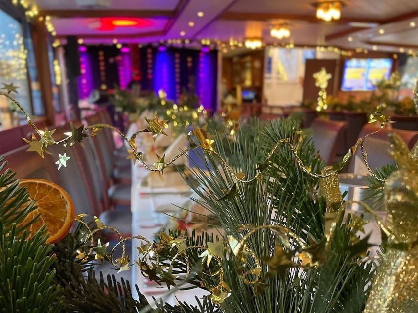 Koblenz: Christmas Boat Tour with Mulled Wine - Finding Bridge 10 at Koblenz’s riverfront