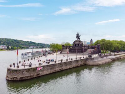 Old Town Sightseeing Cruise along the Rhine