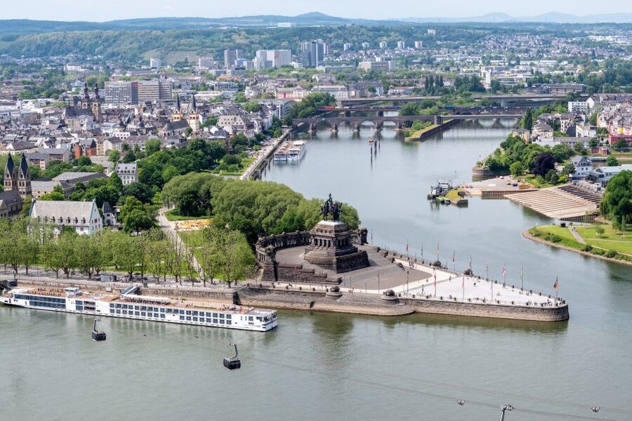 Koblenz: Old Town Sightseeing Cruise along the Rhine - Ehrenbreitstein Fortress from the river