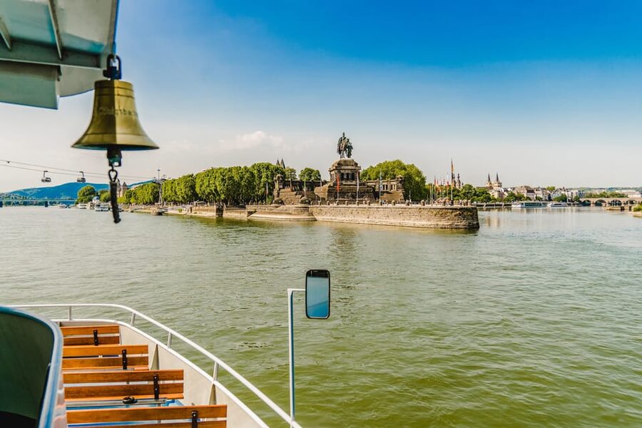 Koblenz: Rhine Valley Castles and Palaces Boat Tour - Commentary, language, and what you will actually learn