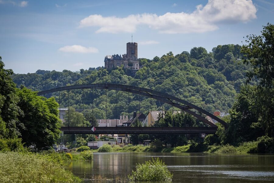 Koblenz: Rhine Valley Castles and Palaces Boat Tour - Koblenz, Deutsches Eck, and the opening views
