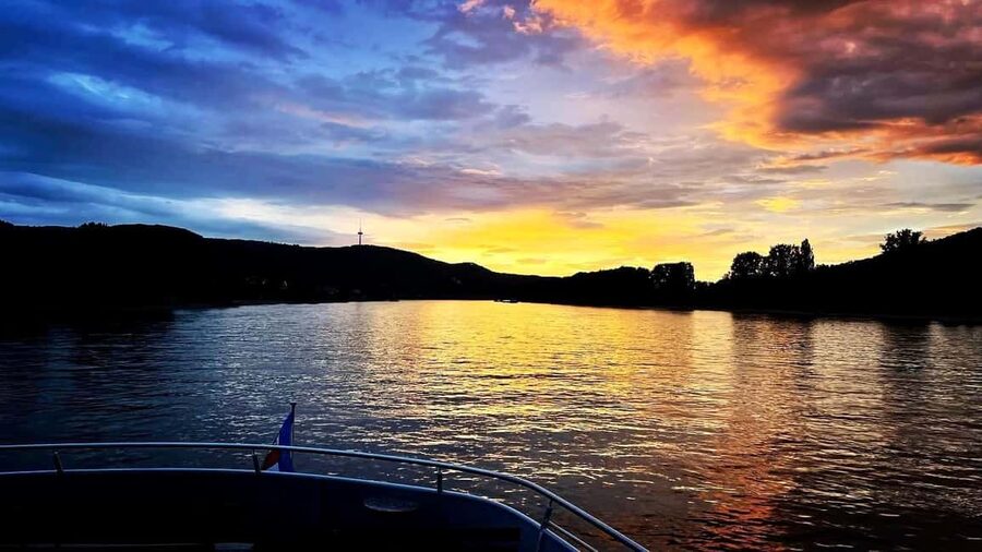 Koblenz: Sunset Boat Cruise - Boarding at Koblenz’s Konrad-Adenauer-Ufer
