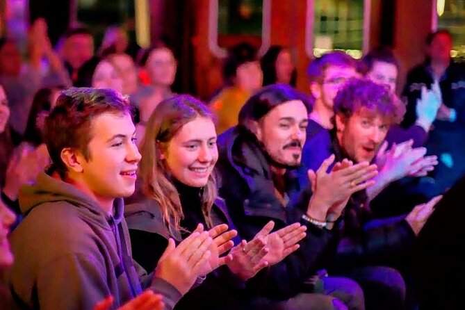 Laughing Spree - English Comedy Show on a Boat - The Floating Lounge: charm, drinks, and limited space