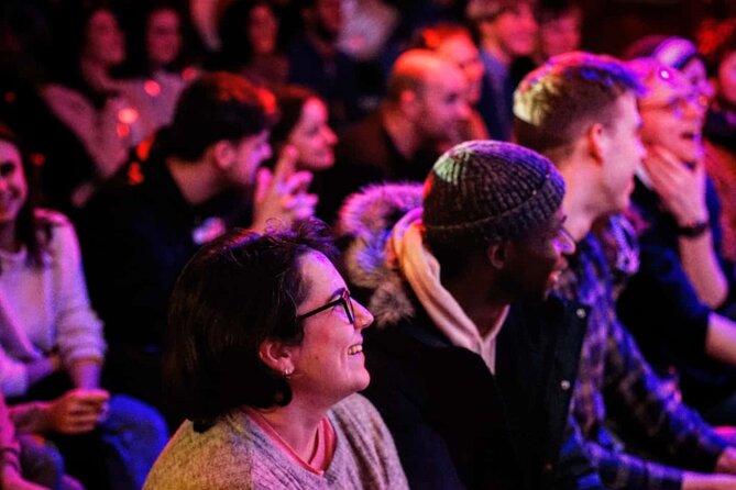 Laughing Spree - English Comedy Show on a Boat - Making the most of the East Side Gallery connection