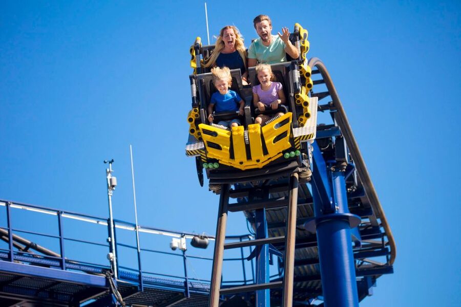 LEGOLAND® Deutschland Resort: Admission Ticket - Find bigger thrills in Knights Kingdom