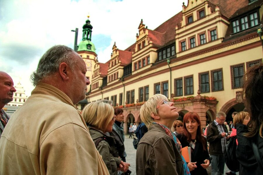 Leipzig: 1.5-Hour Historical Walking Tour in German - How the guides shape the experience
