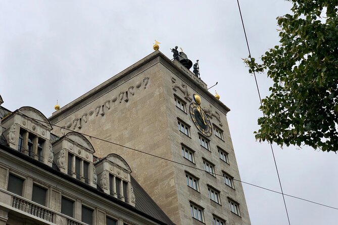 Leipzig City Tour 2.0: entertaining on the go mobile projections - Starting at Richard-Wagner-Straße 13
