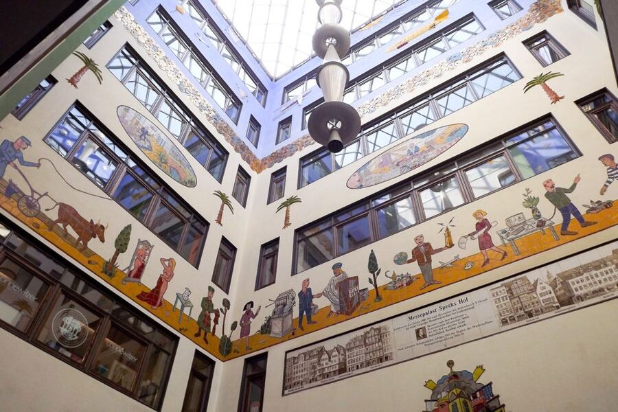 Leipzig: Courtyards, Houses, Trade - Passage Tour in German - Architecture beyond the famous arcade