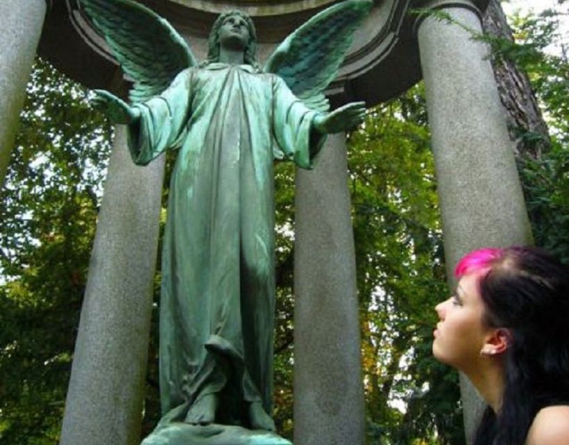 Leipzig: Guided Tour of the Southern Cemetery - Why Leipzig’s Southern Cemetery Matters