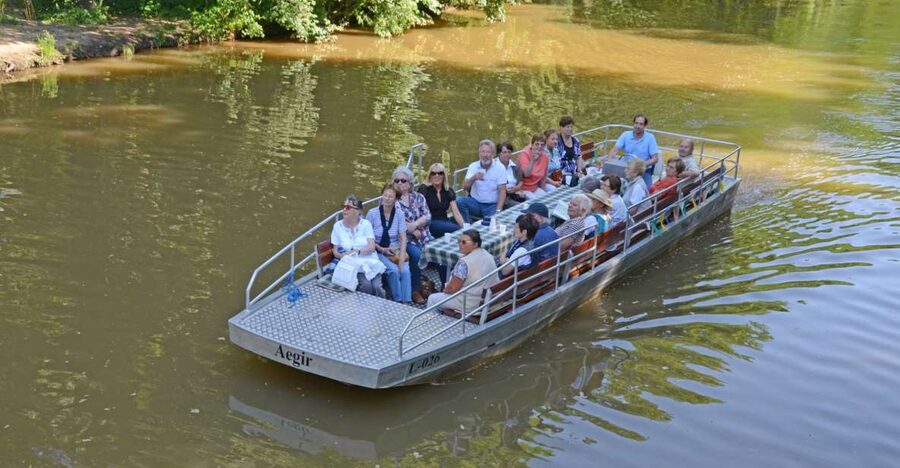 Leipzig: Riverside Forest Tour on the Pleiße - The Pleiße route and the first sense of calm