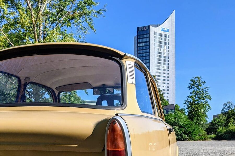 Leipzig: Trabant Rental for your very own tour - Building your own Leipzig route