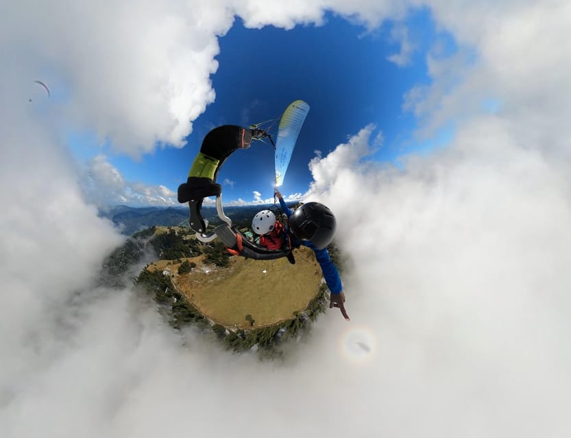 Lenggries: Tandem Paragliding Flight - Seeing the Isar Valley from above
