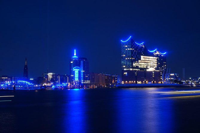 Lights tour through the port of Hamburg and to the historic warehouse district - Seating, Temperature, and Onboard Comfort