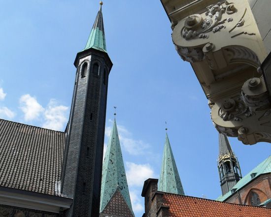 Lübeck: Classic Tour of the Hanseatic City - Town hall architecture and the Hanseatic city