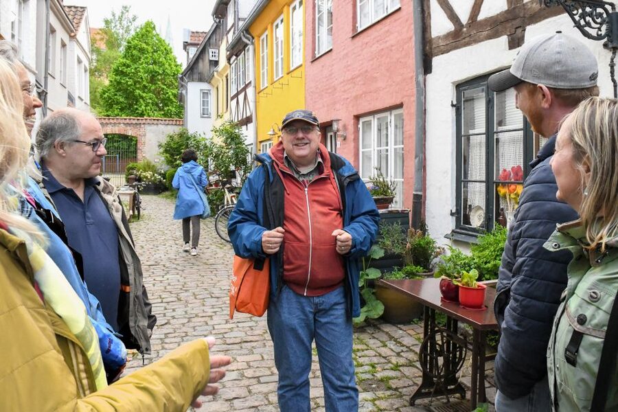Lübeck: Entertaining Tour Through Hidden Courtyards - What the Hanseatic League adds to the walk