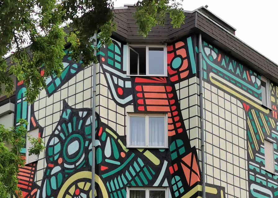 Mannheim: Guided Street Art Walking Tour - Is the Stadt.Wand.Kunst walk worth booking?