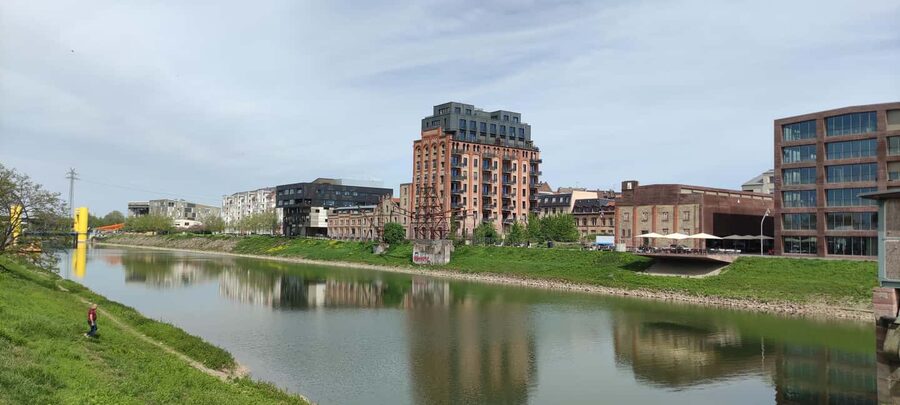 Mannheim, guided walking tour: Pulsating Jungbusch - Starting at Teufelsbrücke