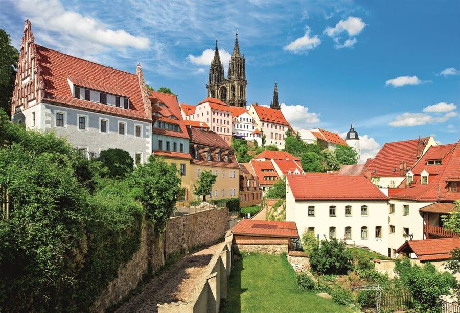 Meißen: Guided Walking Tour - Meißen Cradle of Saxony - Weather, clothing, and the pace of the walk