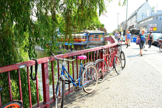 Modern Berlin Private Walking Tour: Diverse, Vibrant and Exciting German Capital - Why this walking tour is different from a standard Berlin visit