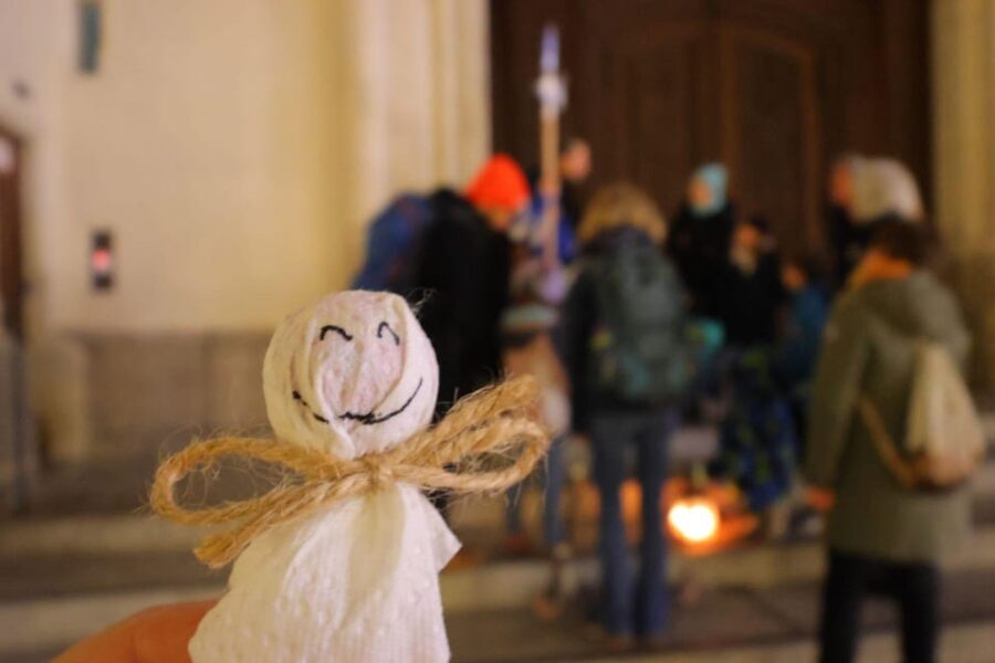 München: Der Nachtwächter für Kinder - Führung auf Deutsch - Meeting the night watchman at Fischbrunnen
