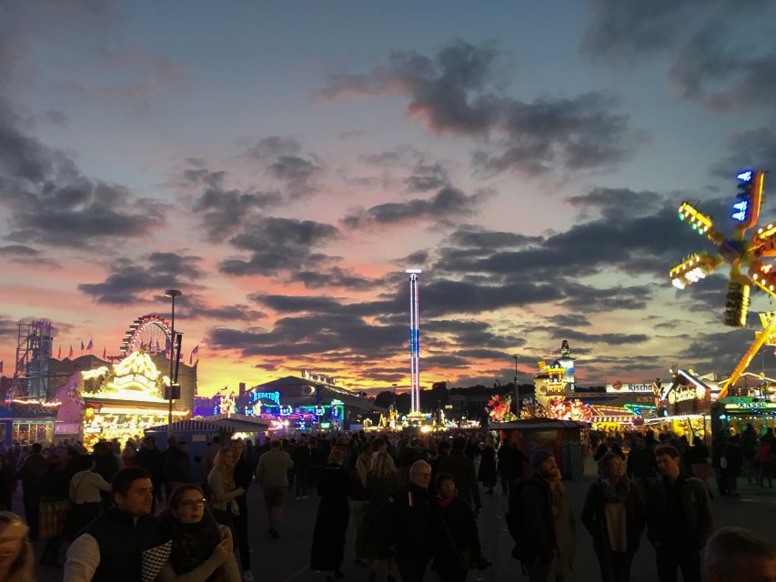 München: Oktoberfest Experience and Lunch in Tent - Entering the tent and finding your reserved table
