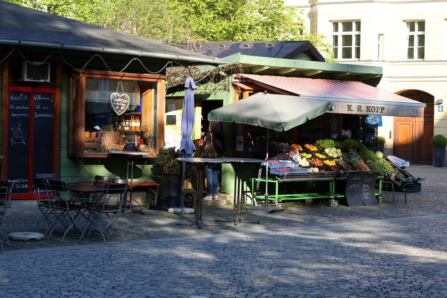 Munich: 3-Hour Food Tour Through Haidhausen in GERMAN - Kriechbaumhof and the older side of Haidhausen