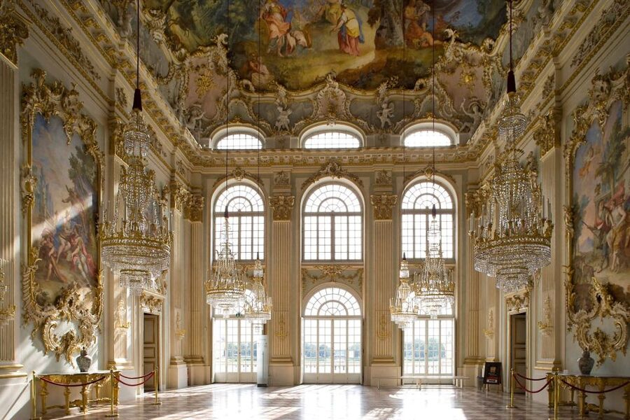 Munich: City Pass 45+ Top Attractions and Public Transport - Munich’s Big Museums, From Science To Modern Art