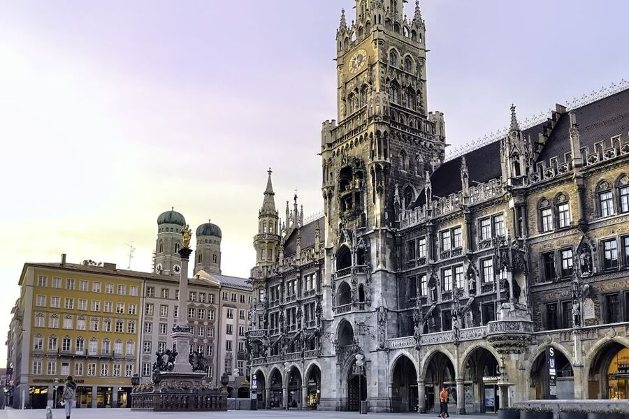 Munich: City Pass 45+ Top Attractions and Public Transport - Public Transport: Optional, But Sometimes Worth It
