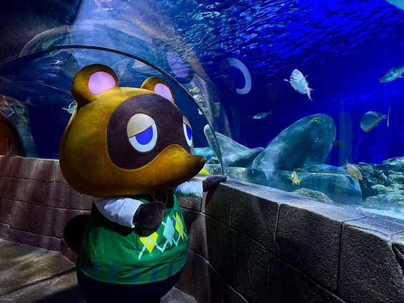 Munich: Day Ticket to Sea Life - At the Olympic Park, the aquarium begins close to home