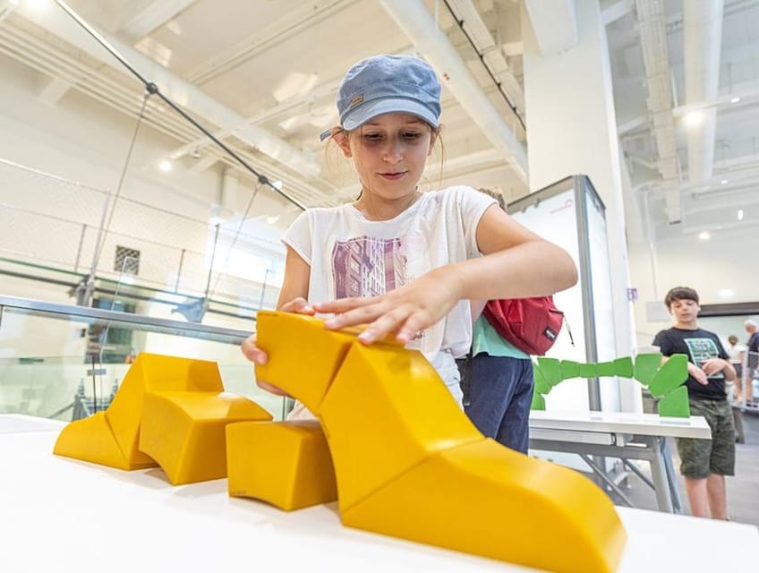 Munich: Deutsches Museum Entry Ticket - The objects that make the collection memorable