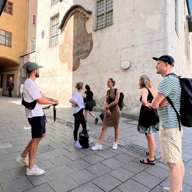 Munich: Historical Walking Tour on the Rise of Hitler - The squares where speeches and parades shaped public opinion