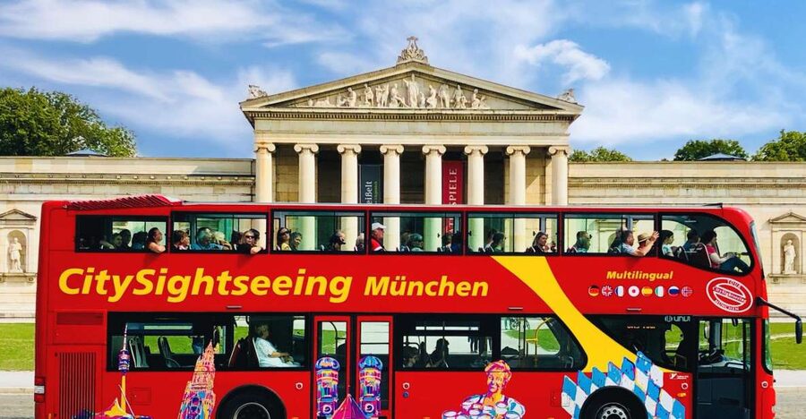 Munich Hop-On Hop-Off Tour: 1-Day or 2-Day Ticket - City Tour: Marienplatz, Old Town, and Odeonsplatz