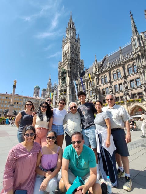 Munich: Mini Classic Bike Tour with Beer Garden Stop at 4 PM - The guides make the difference